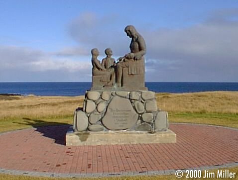 Statue  1998 Jim Miller - Olympus D-220L