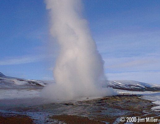 Strokkur Geyser 1999 Jim Miller - Olympus D-220L