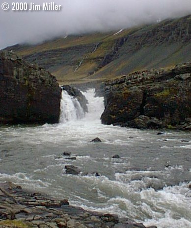 Roadside Waterfall 1999 Jim Miller - Olympus D-220