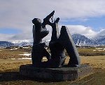 Statue at Borg